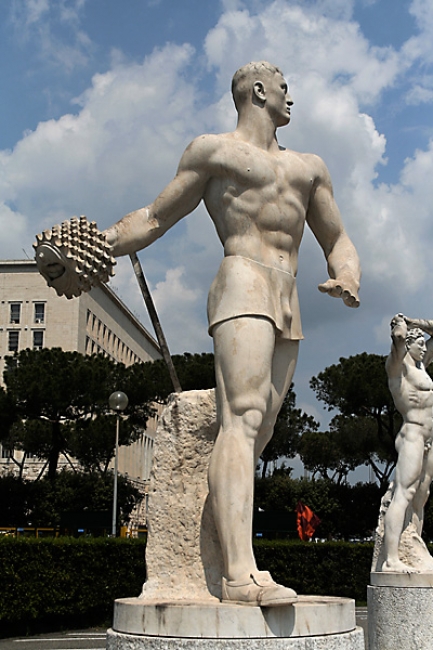 Stadio dei marmi 212